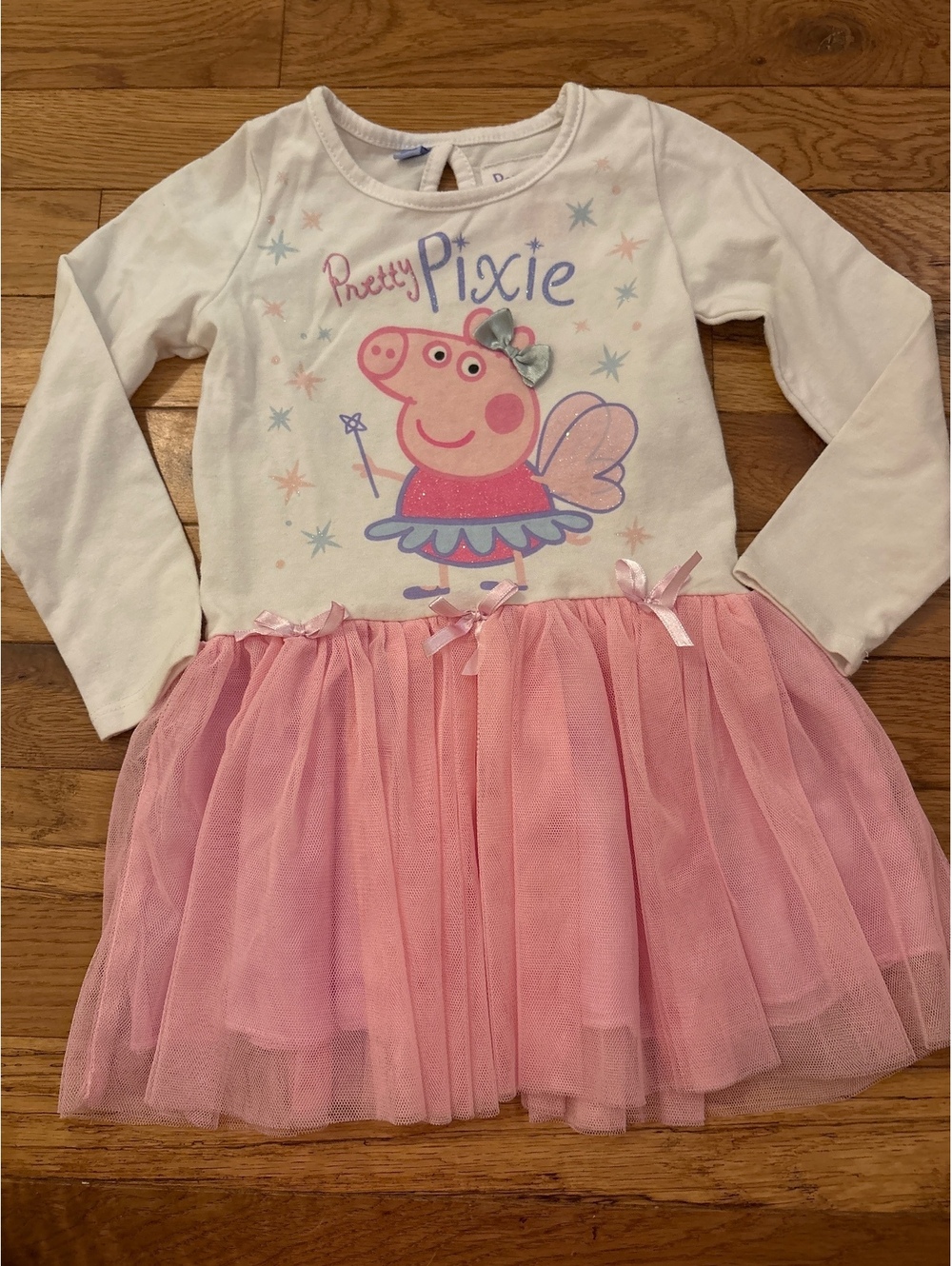 Peppa pig pretty pixie dress with pink tulle and sparkles on graphic 2t